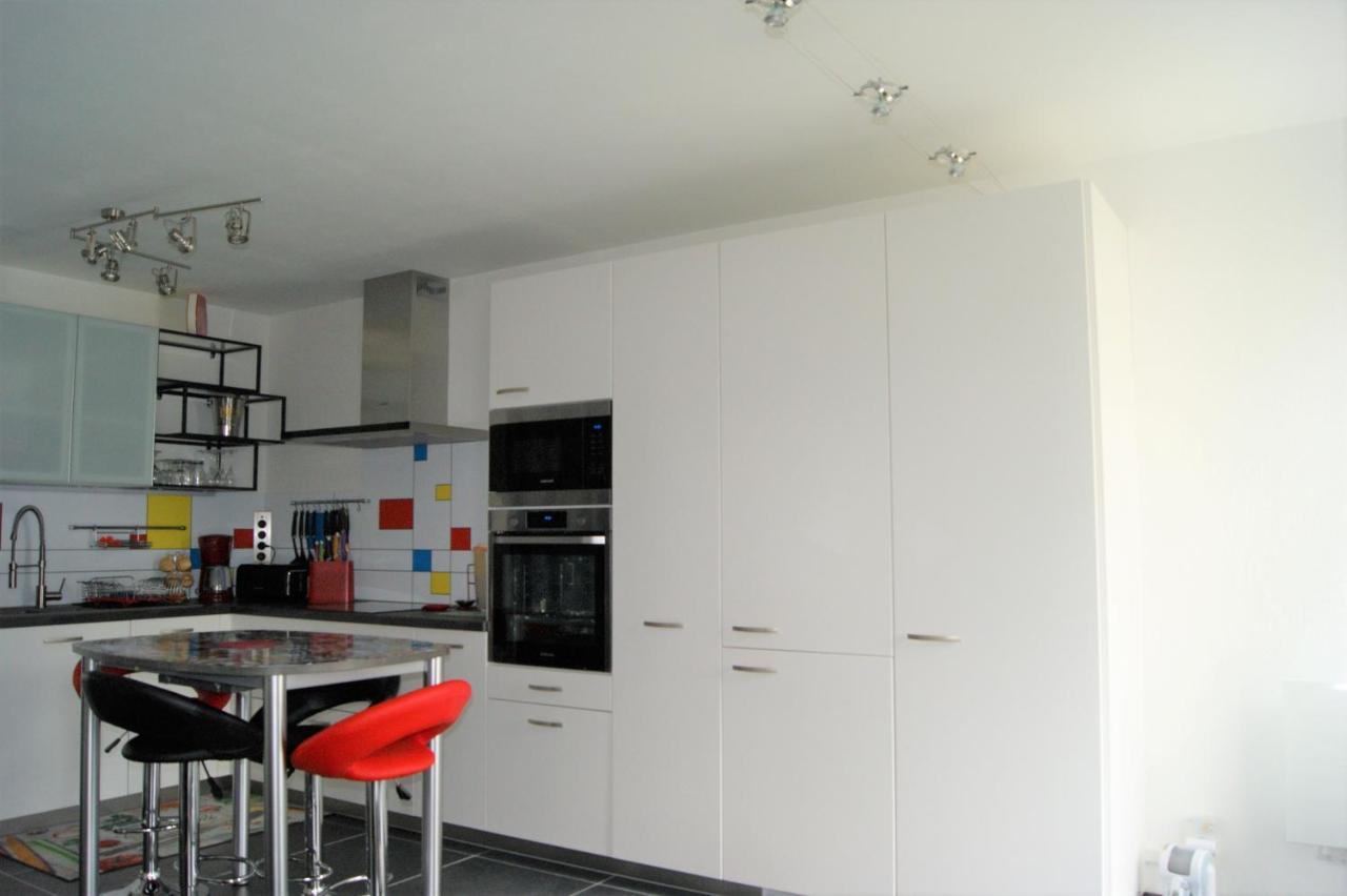 Ferienwohnung Victoria-T2-41M2-Balcon, Wifi, Linge, Produits, Menage Inclus Reims Exterior foto