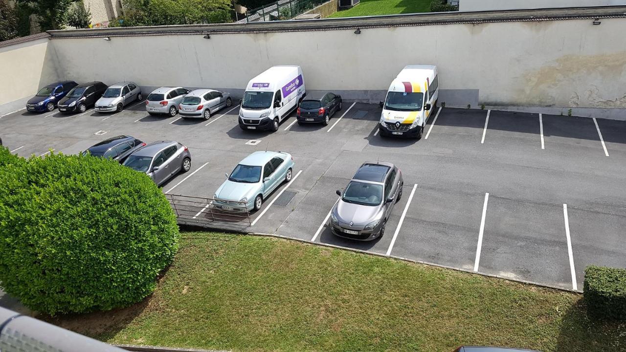 Ferienwohnung Victoria-T2-41M2-Balcon, Wifi, Linge, Produits, Menage Inclus Reims Exterior foto